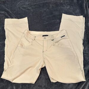 Athleta Pants Womens 4 Beige Nylon Flat Front Mid Rise Stretch Hiking Outdoor *